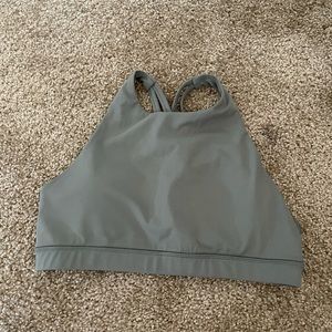 Bell & Belle High Neck Sports Bra Size Medium